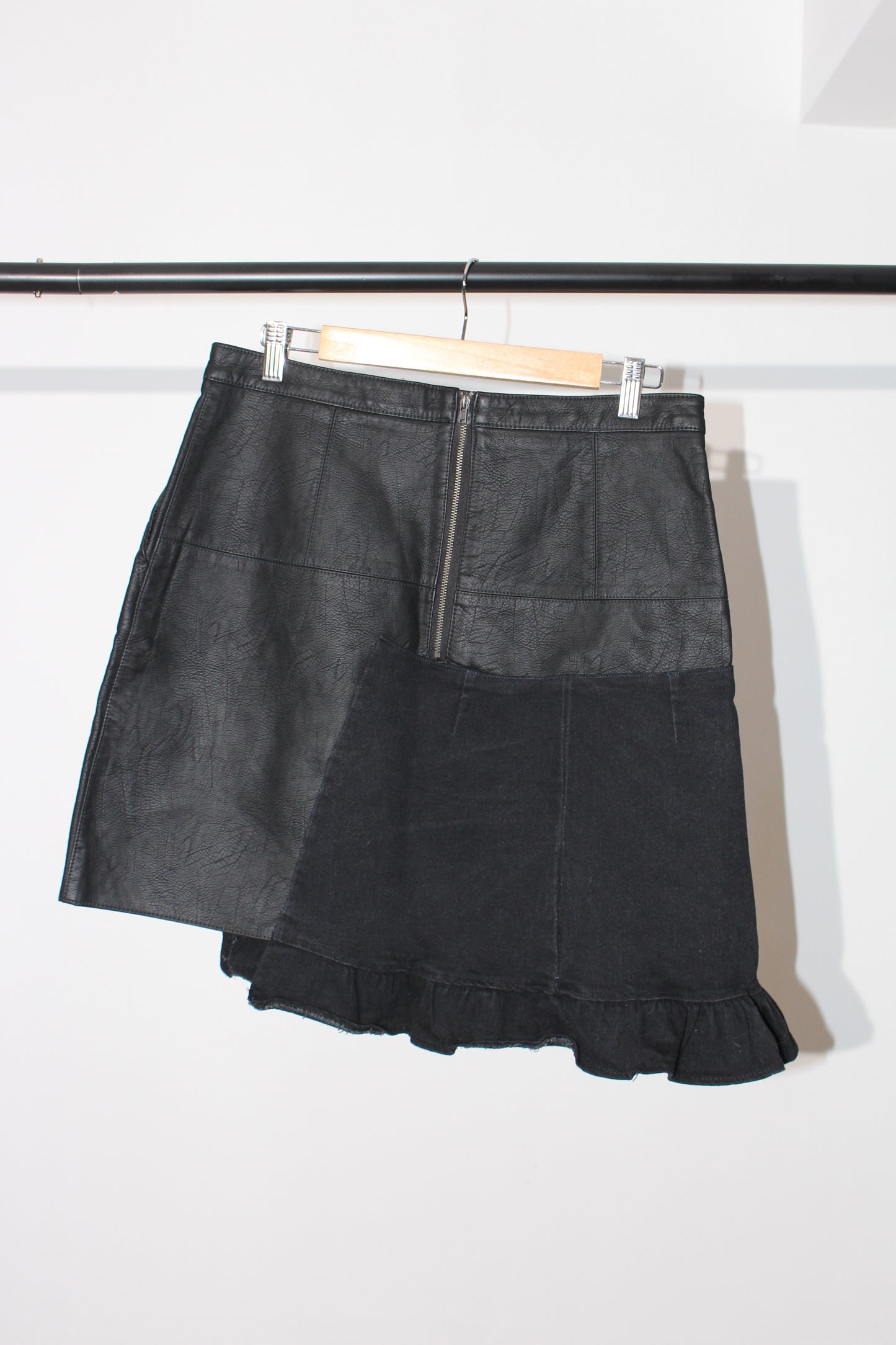 ASYMMETRICAL MINI SKIRT
